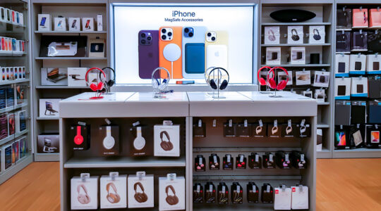 Electronics Business